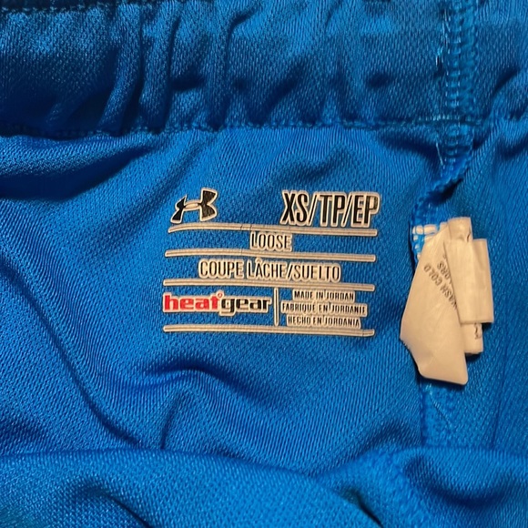 Under Armour Shorts EUC! - Picture 3 of 3